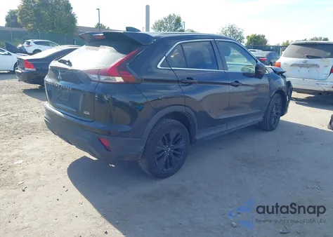 2022 Mitsubishi Eclipse Cross Le S-Awc z USA, uszkodzony, nr VIN JA4ATVAA5NZ055363